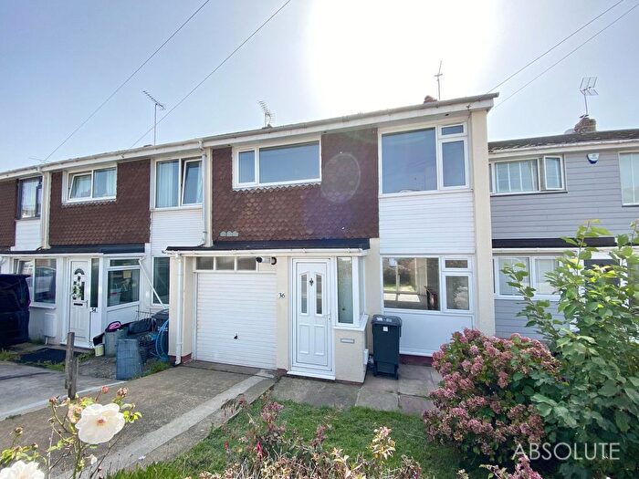 3 Bedroom Terraced House To Rent In Eden Park, Brixham, TQ5