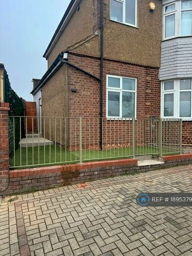 1 Bedroom Flat To Rent In Green Lanes, London, N13