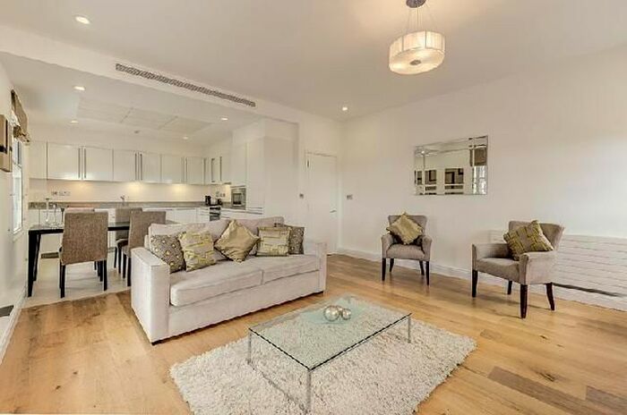 3 Bedroom Flat To Rent In Sackville Street, Mayfair, London, W1S