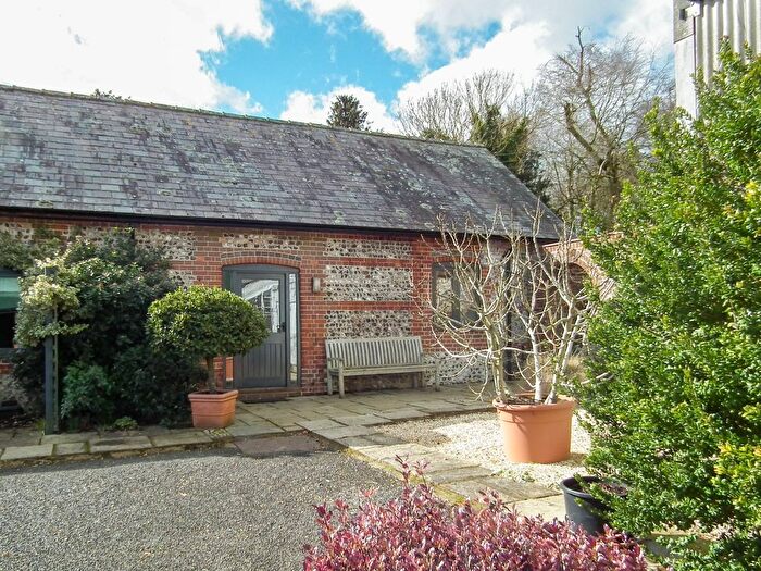 1 Bedroom Cottage To Rent In Northington Road, Itchen Abbas, Winchester, Hampshire, SO21
