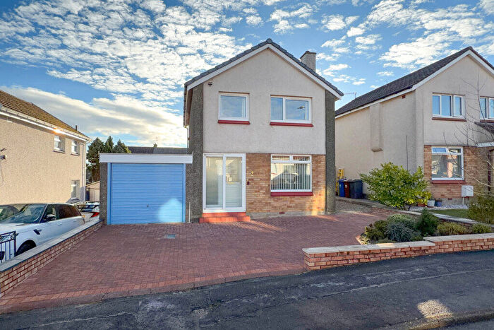 3 Bedroom Detached Villa For Sale In Glenhead Crescent, Hardgate, G81
