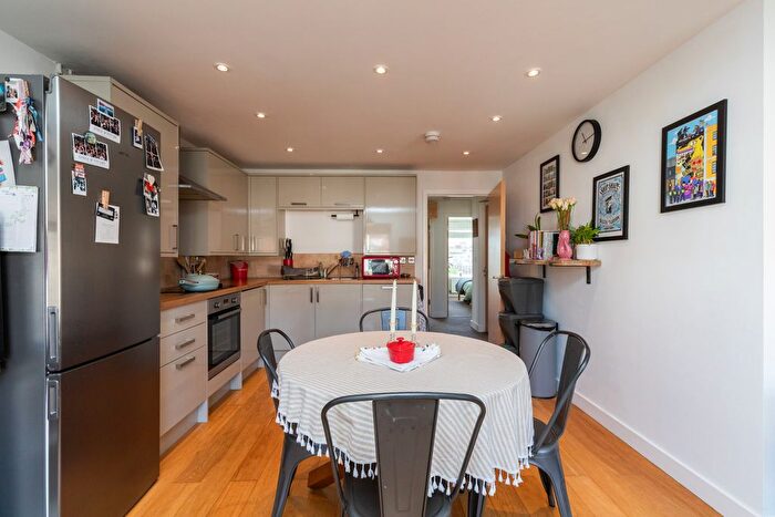 2 Bedroom Flat For Sale In Ashley Down Road, Bristol, BS7