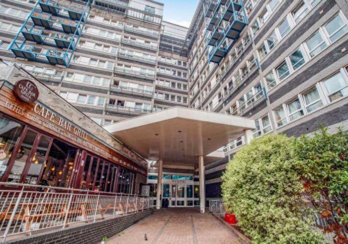 2 Bedroom Flat For Sale In Flat The Vista Building, Calderwood Street, Woolwich, London, SE18