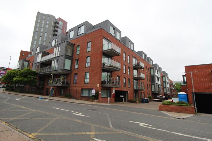 1 Bedroom Flat To Rent In Zenith Close, London, NW9