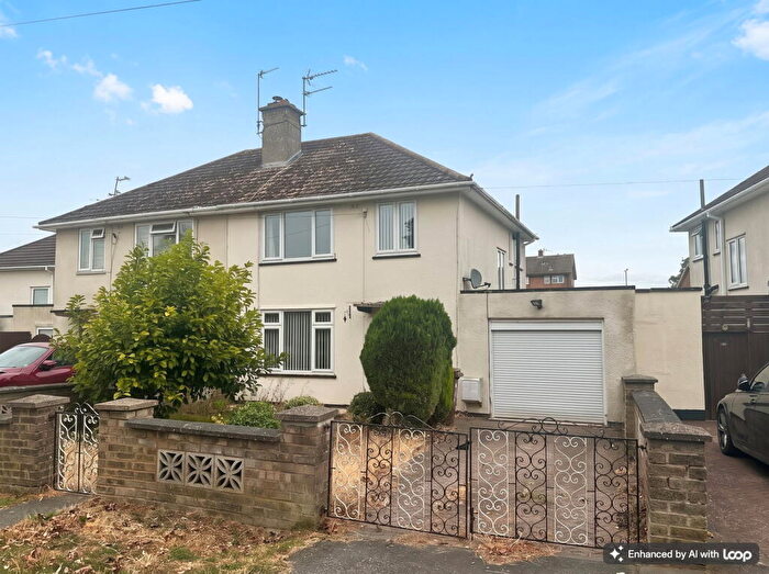 3 Bedroom Semi Detached House For Sale In Wordsworth Road, Corby, Northamptonshire, NN17