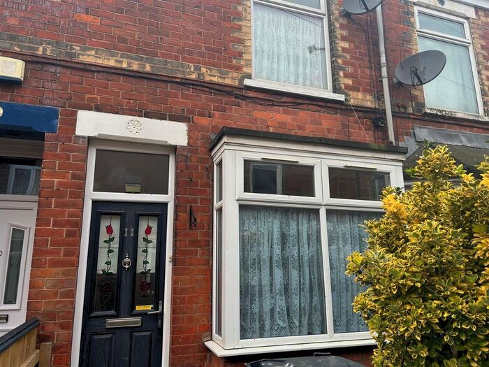 2 Bedroom Terraced House To Rent In Woodbine Villas, Reynoldson Street, Hull, HU5