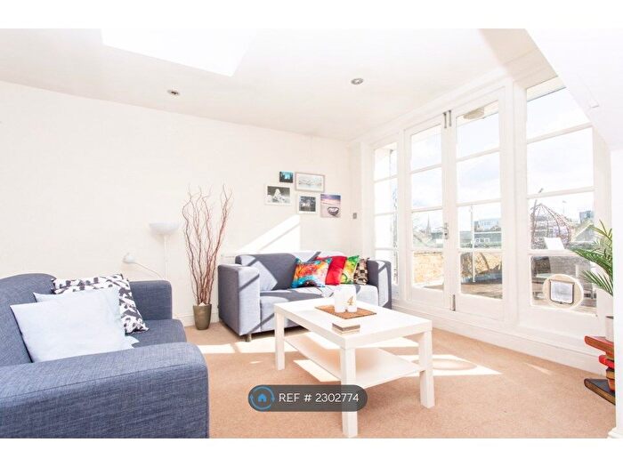 3 Bedroom Flat To Rent In Brondesbury Road, London, NW6