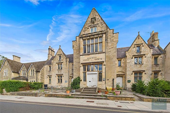 1 Bedroom Apartment For Sale In St. James Court, Trowbridge, BA14