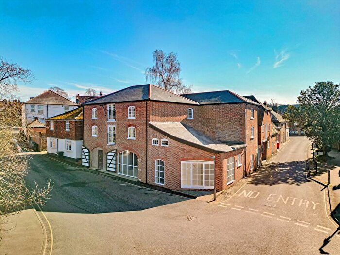 2 Bedroom Apartment For Sale In The Old Granary, Bank Street, SO32