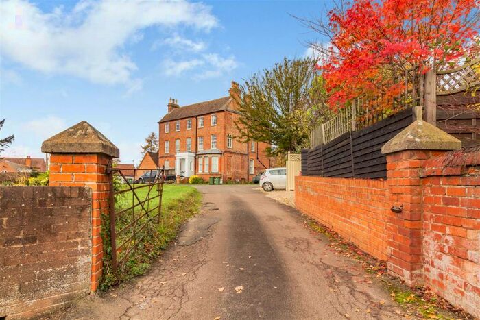 2 Bedroom Flat For Sale In The High House, The Village, Dymock, GL18