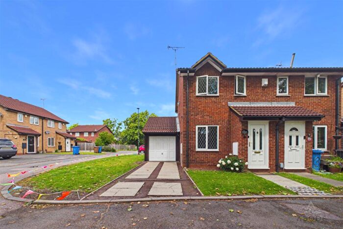 2 Bedroom Semi Detached House For Sale In Shaws Green, Derby, DE22