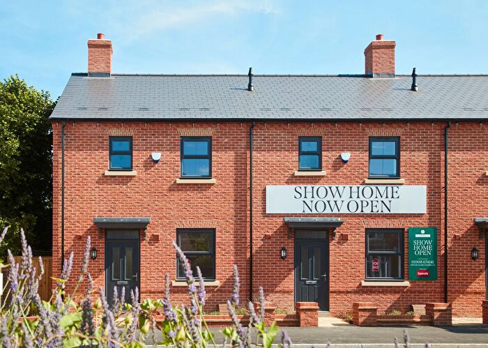 3 Bedroom Terraced House For Sale In Newport Road, New Bradwell, Milton Keynes, MK13