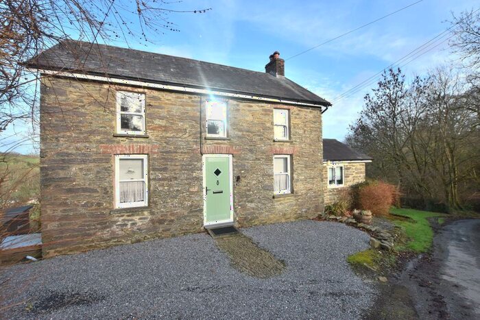3 Bedroom Cottage For Sale In Bangor Teifi, Llandysul, SA44