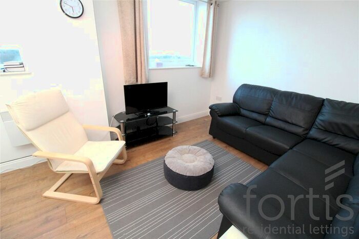1 Bedroom Flat To Rent In Merebank Tower, Greenbank Drive, Liverpool, L17