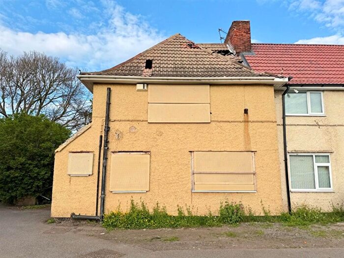 3 Bedroom End Of Terrace House For Sale In Central Avenue, Woodlands, Doncaster, DN6