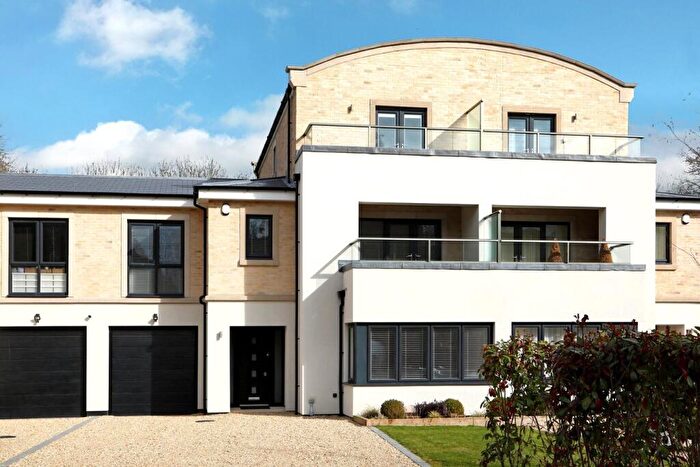 4 Bedroom Detached House For Sale In Cavendish Place, South Park View, Gerrards Cross, Buckinghamshire, SL9