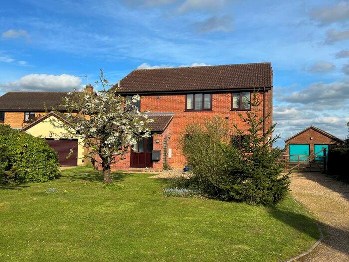 4 Bedroom Detached House For Sale In Station Road, Cotton, IP14