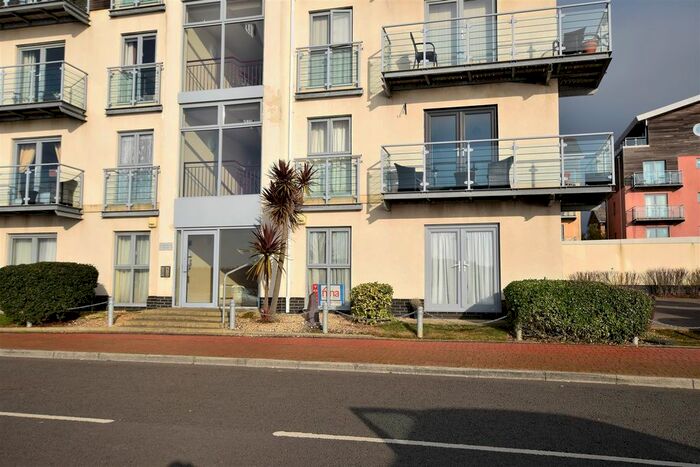 1 Bedroom Flat To Rent In Glanfa Dafydd, Barry CF63