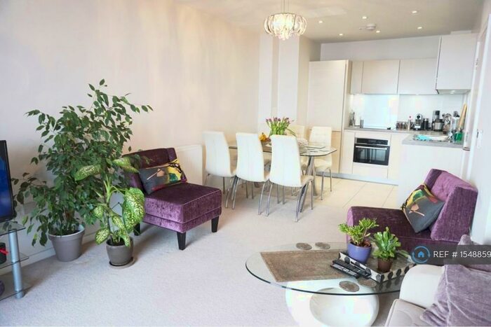 1 Bedroom Flat To Rent In Prowse Court, London, N18