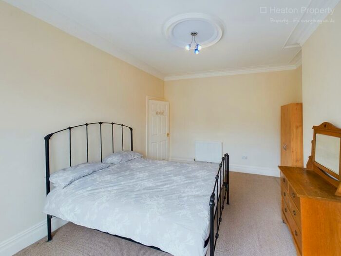3 Bedroom Flat To Rent In Cartington Terrace, Newcastle Upon Tyne, Tyne And Wear, NE6