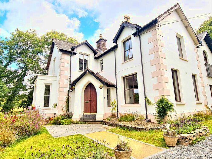 3 Bedroom Semi-Detached House For Sale In Brynymor Road, Aberystwyth, Ceredigion, SY23