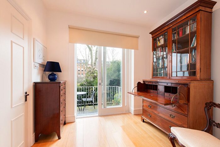 1 Bedroom Flat To Rent In Warrington Crescent, London, W9