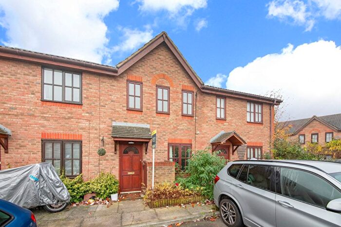 2 Bedroom Detached House To Rent In Hither Farm Road, Kidbrooke, London, SE3