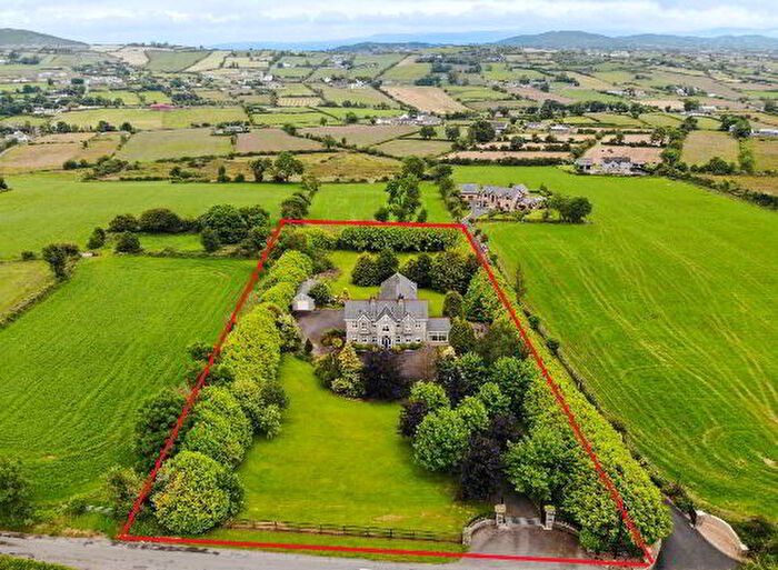 5 Bedroom Detached House With Garages For Sale In Ballintemple Road, Newry, BT35