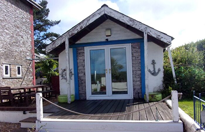 5 Bedroom Detached House To Rent In Kings Acre, Camelford, PL32