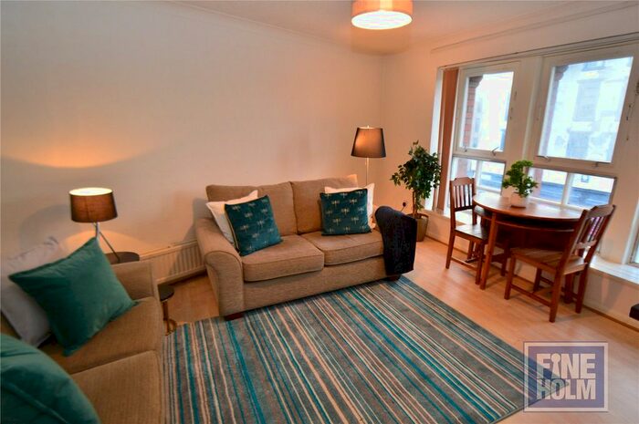 2 Bedroom Flat To Rent In Claythorn Circus, Glasgow Green, Glasgow, G40