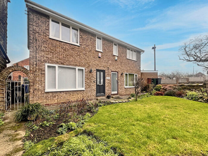 3 Bedroom Semi Detached House To Rent In Dearne Hall Road, Barugh Green, Barnsley, S75