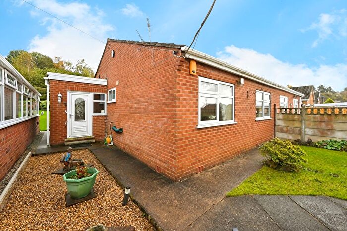 2 Bedroom Bungalow For Sale In Greenacres, Kirkby-In-Ashfield, Nottingham, Nottinghamshire, NG17