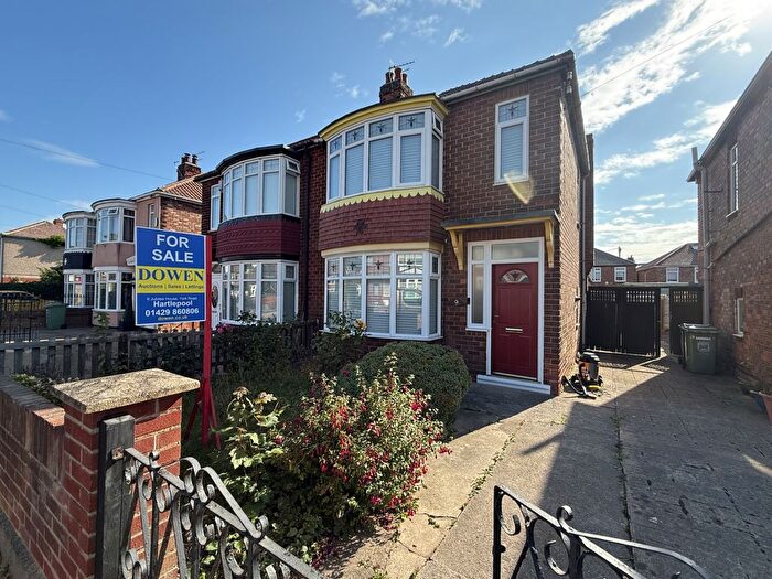 3 Bedroom Semi Detached House For Sale In Fernwood Avenue, Hartlepool, TS25