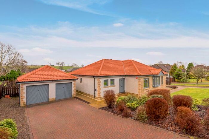 3 Bedroom Detached Bungalow For Sale In Westpark Gate, Saline, Dunfermline, KY12
