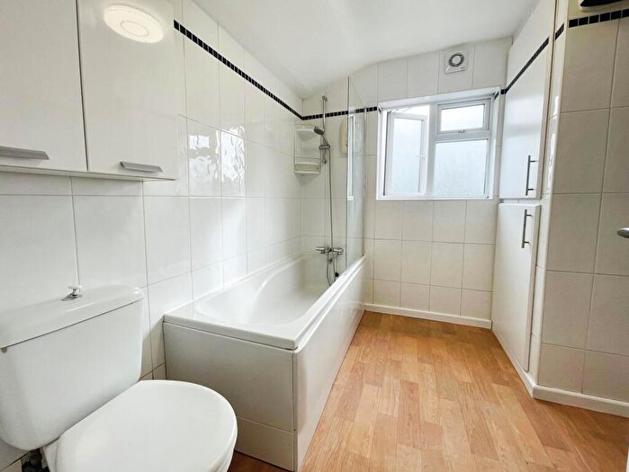 4 Bedroom Terraced House To Rent In Hampden Road, Grays, RM17