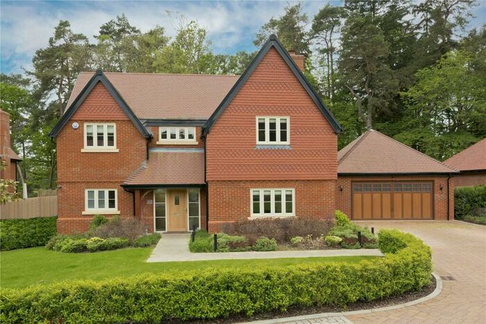 4 Bedroom Detached House To Rent In Seymour Drive, Ascot, Berkshire, SL5