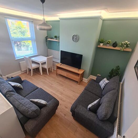 2 Bedroom Terraced House To Rent In Wetherby Terrace, Leeds, West Yorkshire, LS4