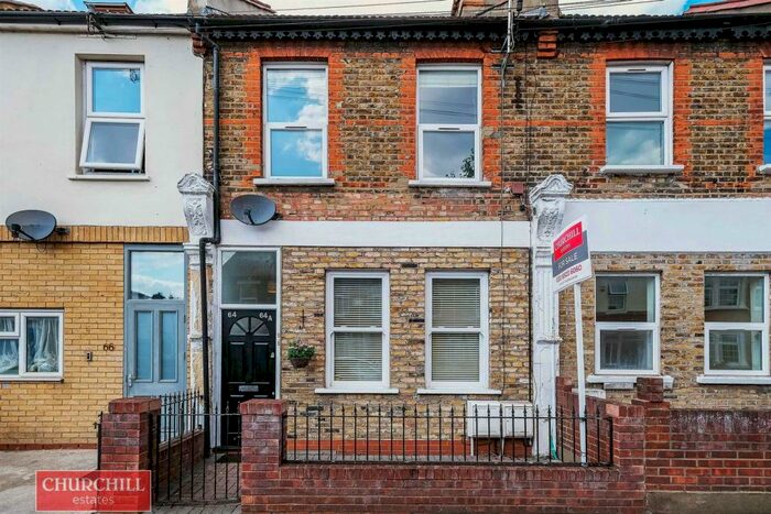 2 Bedroom Flat To Rent In Boundary Road, Walthamstow, E17