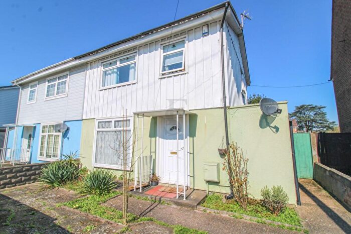 3 Bedroom Semi Detached House For Sale In Kemp Road, Leicester, LE3