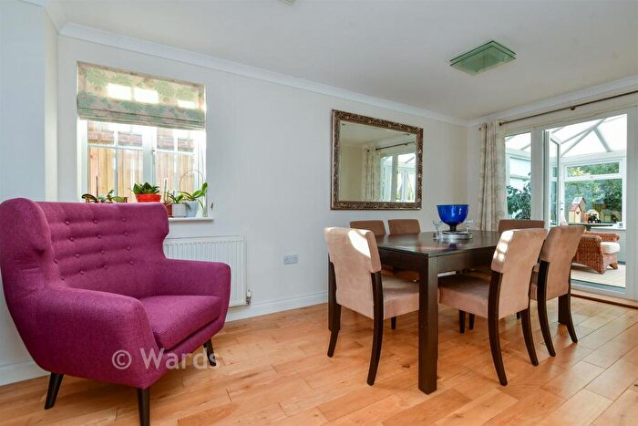 4 Bedroom Detached House For Sale In Blackthorn Road, Hersden, Canterbury, Kent, CT3