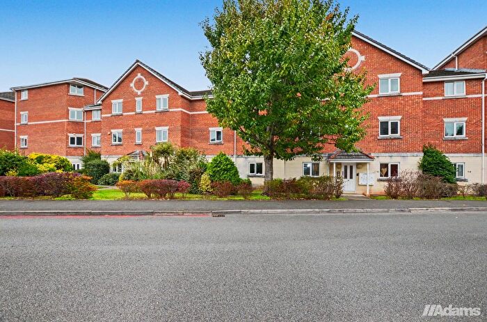 2 Bedroom Flat For Sale In Waterside Court, Runcorn, WA7