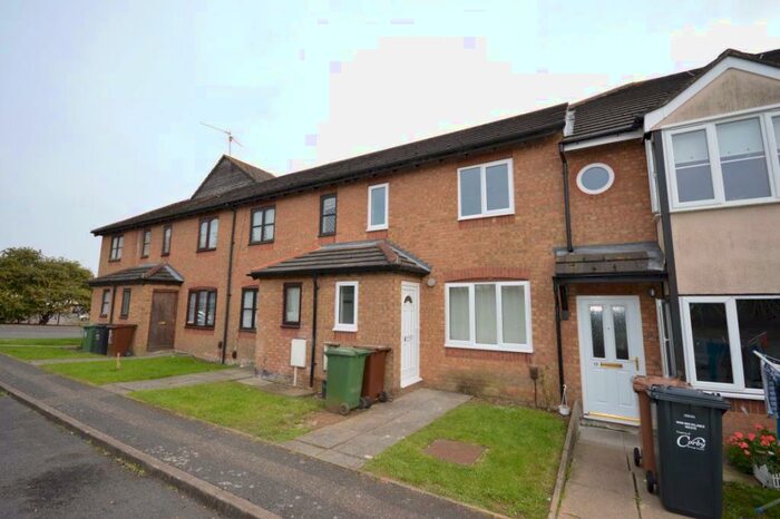 1 Bedroom Flat To Rent In Gainsborough Court, Corby, NN18