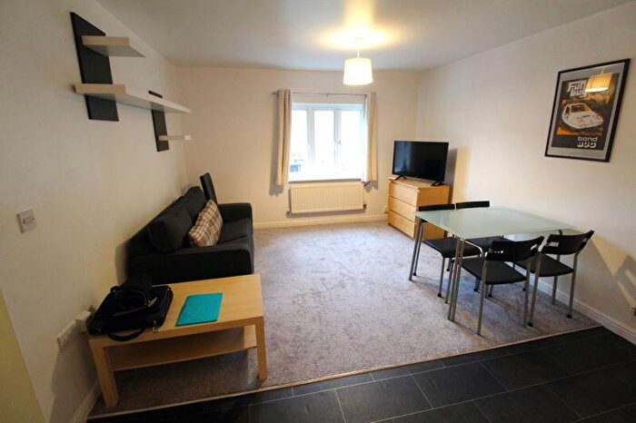 2 Bedroom Coach House For Sale In Shepherds Walk, Bradley Stoke, BS32