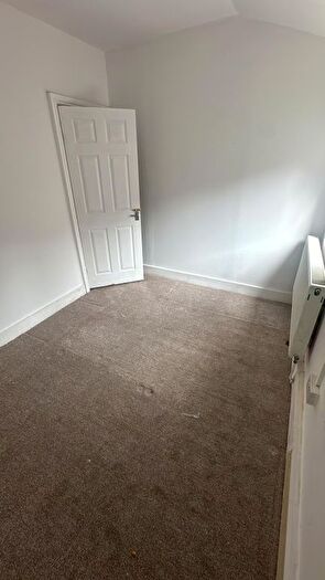 1 Bedroom Flat To Rent In Dunstable Road, Luton, LU1