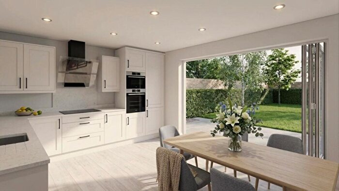 4 Bedroom Semi-Detached House For Sale In Houldsworth Gardens, Stockport, SK5