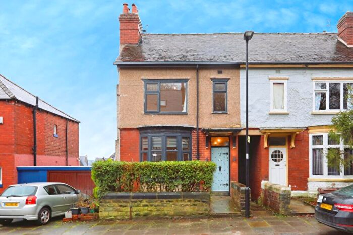 3 Bedroom End Of Terrace House For Sale In Dovedale Road, Sheffield, S7