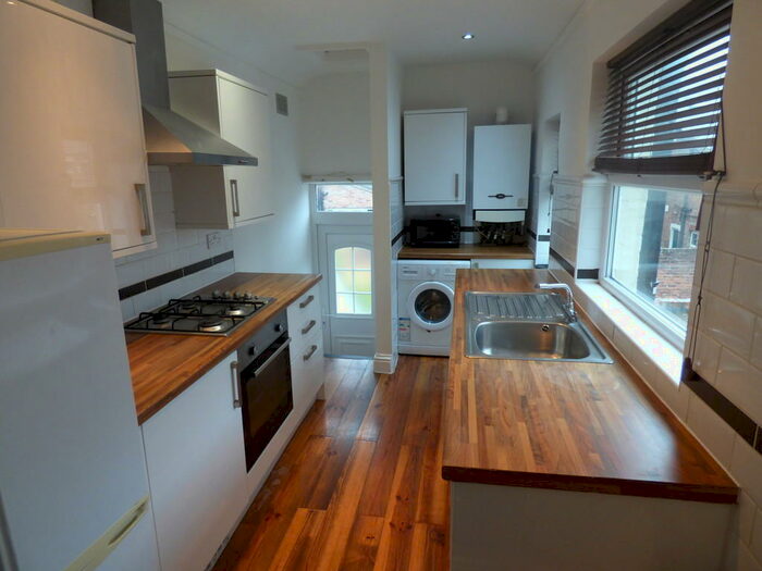 2 Bedroom Apartment To Rent In Grosvenor Gardens, Jesmond Vale, NE2