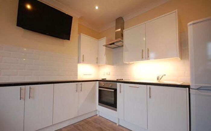 2 Bedroom Apartment To Rent In Lorne Street, Reading, RG1