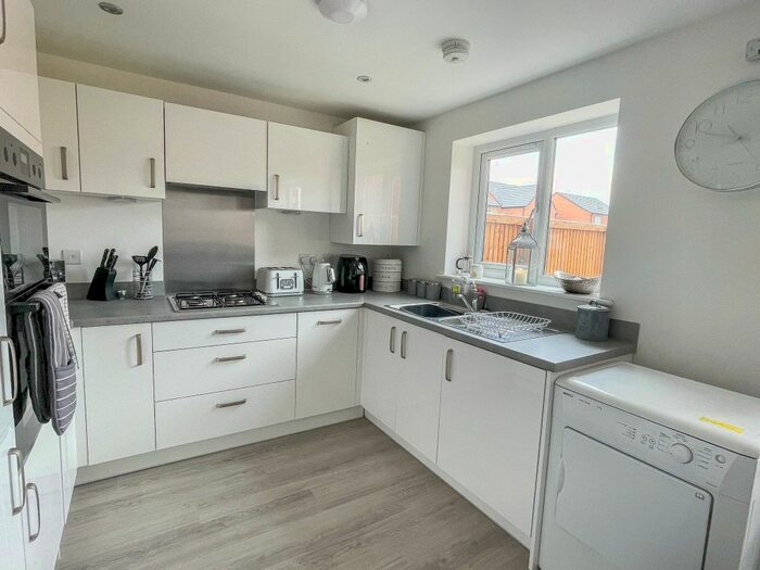 3 Bedroom Semidetached House For Sale In Trusdale Close, Wheatley Hall