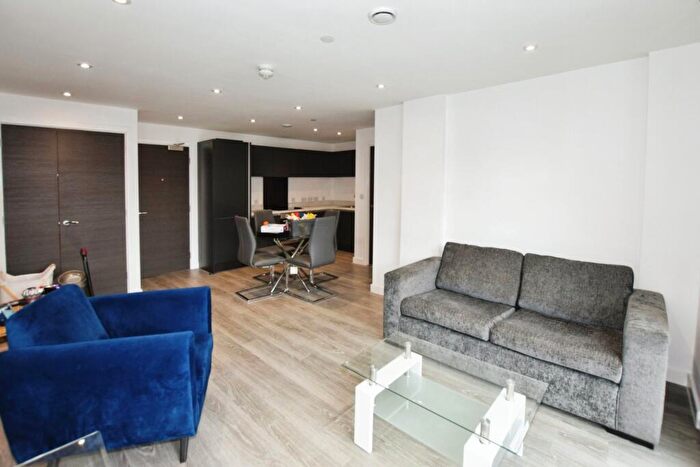 2 Bedroom Flat To Rent In Downtown, Woden Street, Salford, M5